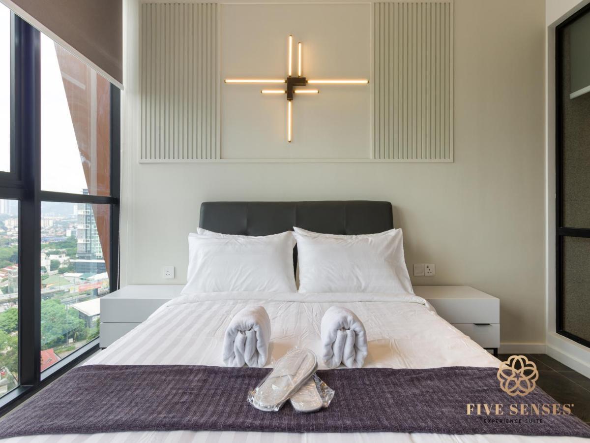 One-Bedroom Suite,1312422781:JPEG
